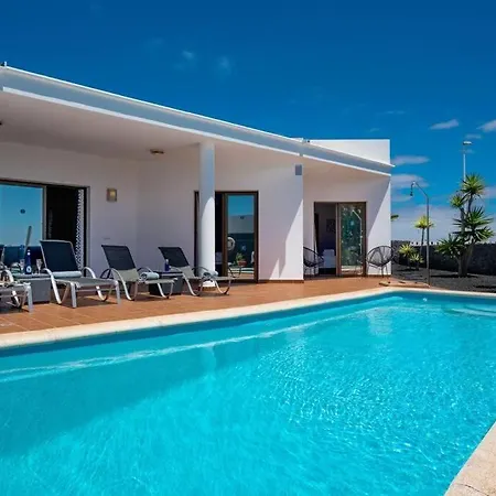Villa Casa Blanca *