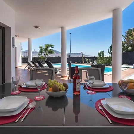 Villa Casa Blanca